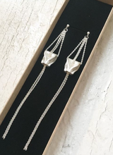 Load image into Gallery viewer, ORNAMENT EARRINGS SILVER SET